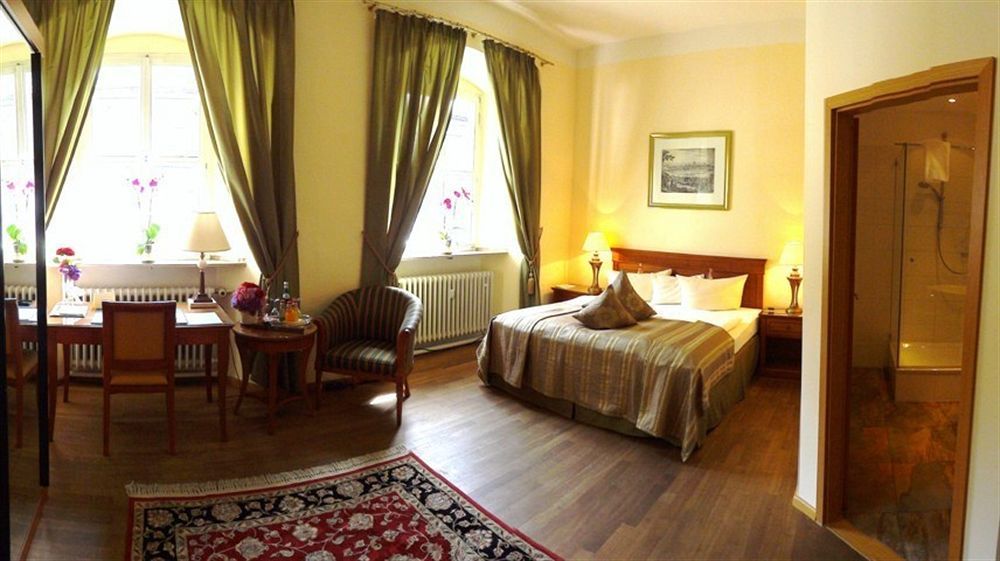 Hotel Arkadenhotel Im Kloster 3*